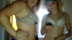 2 Sexy teens dance for me